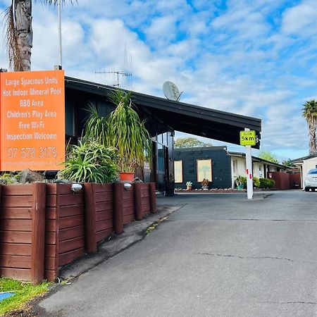 18Th Avenue Thermal Motel Tauranga Exterior photo